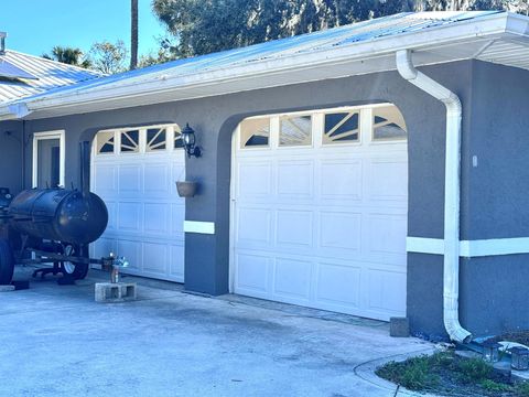 A home in Okeechobee