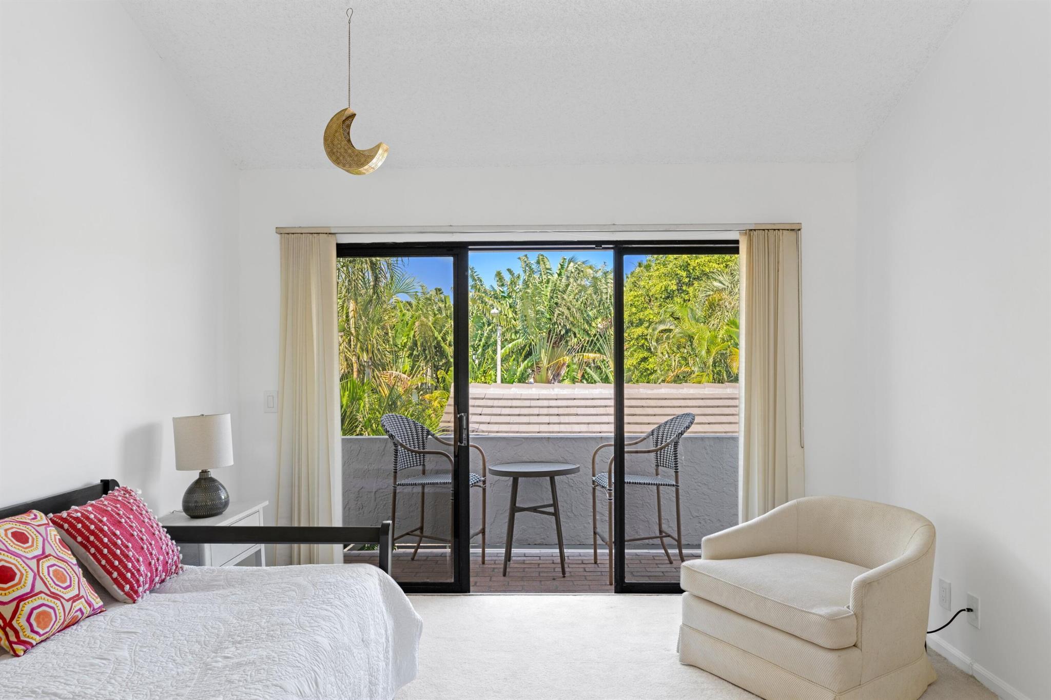 PELICAN COVE - Residential