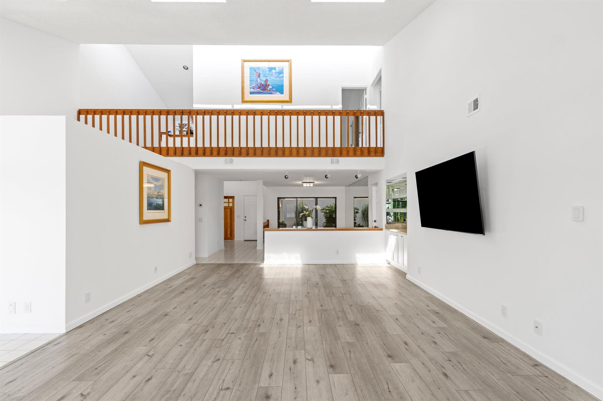 PELICAN COVE - Residential