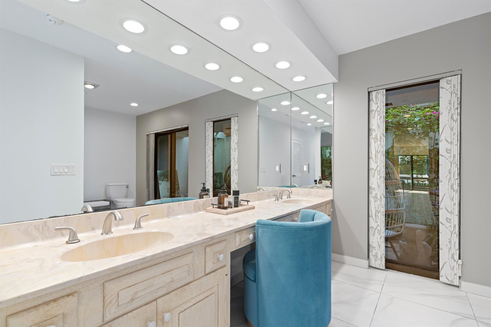 PELICAN COVE - Residential