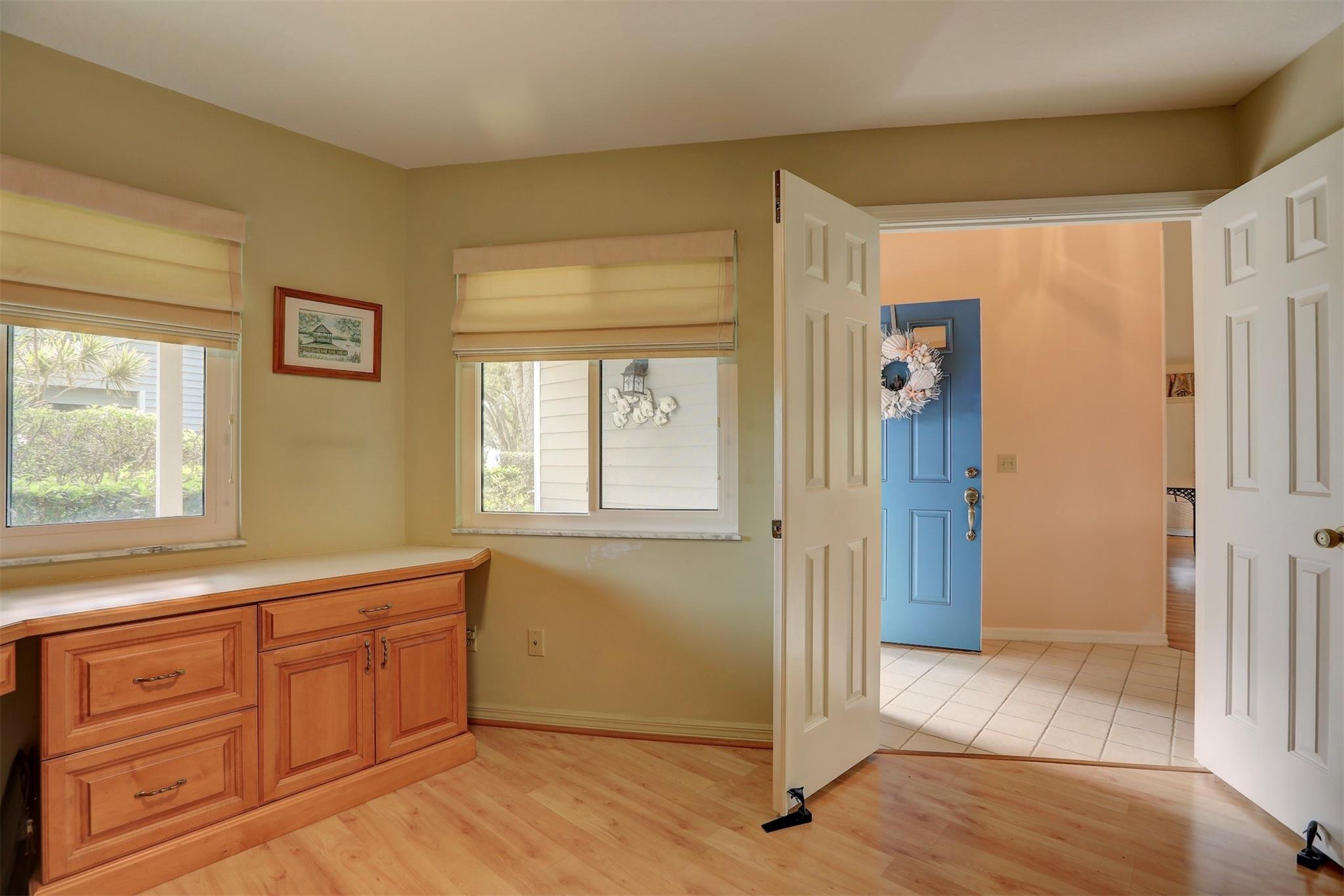 Pelican Pointe Of Sebasti - Residential