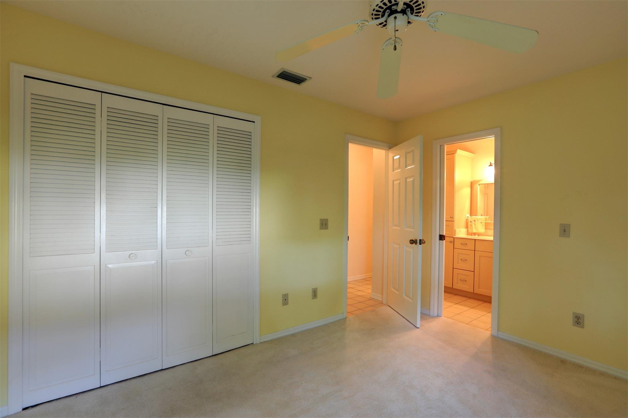 Pelican Pointe Of Sebasti - Residential