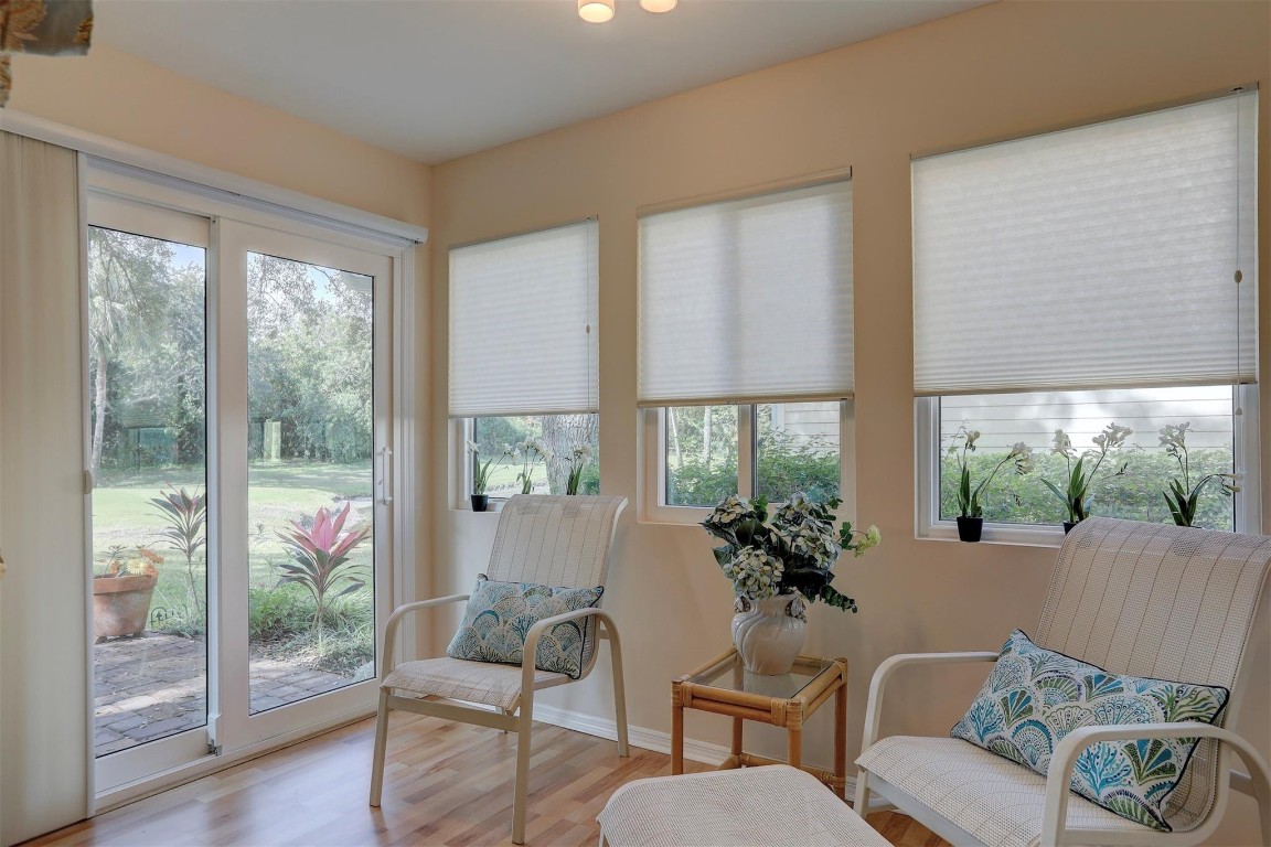 Pelican Pointe Of Sebasti - Residential