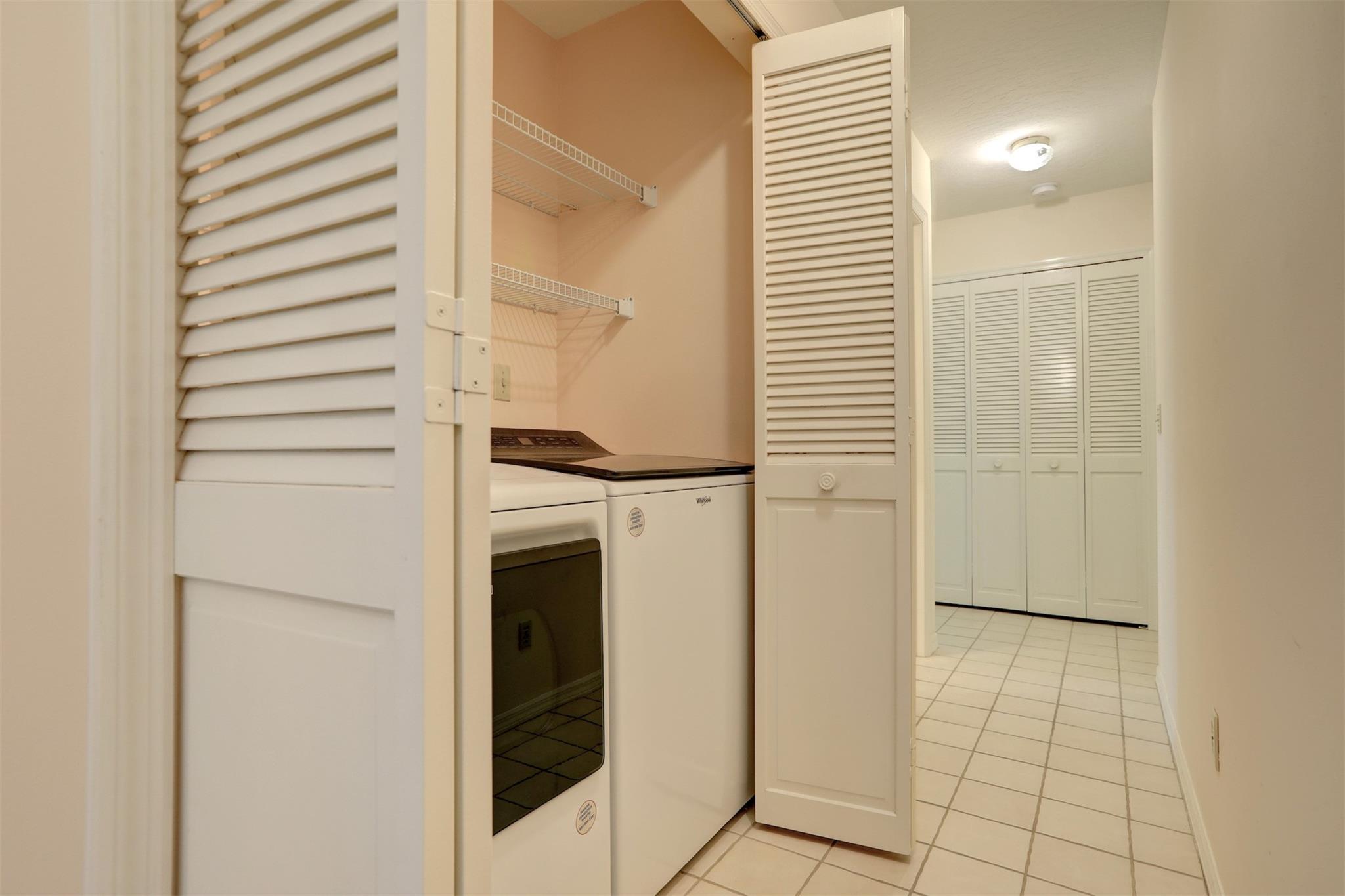 Pelican Pointe Of Sebasti - Residential