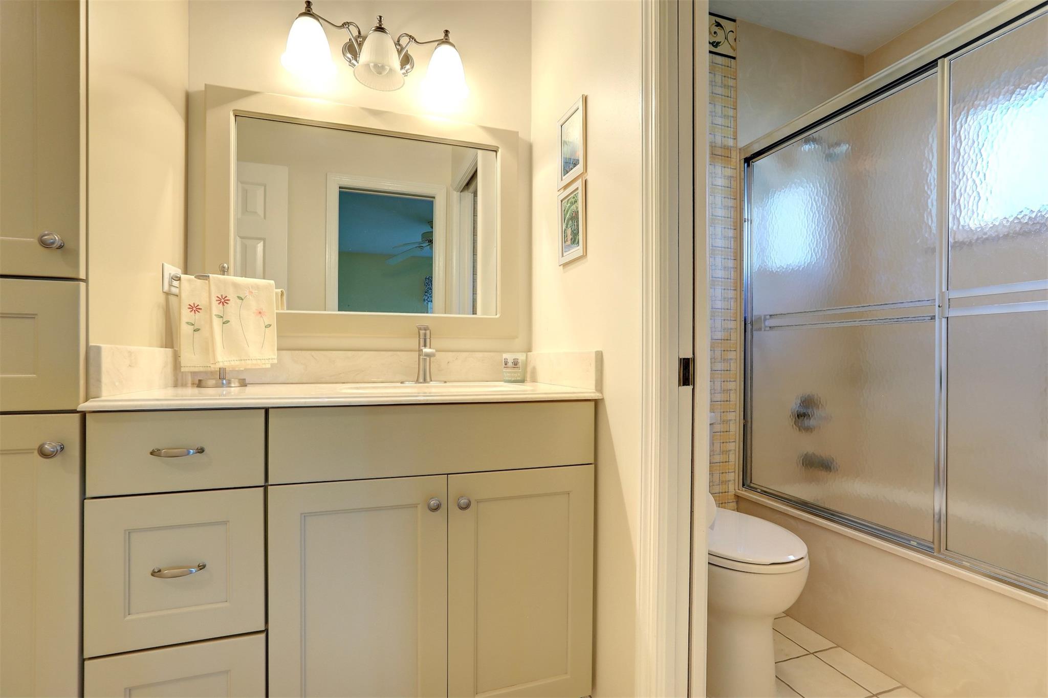 Pelican Pointe Of Sebasti - Residential