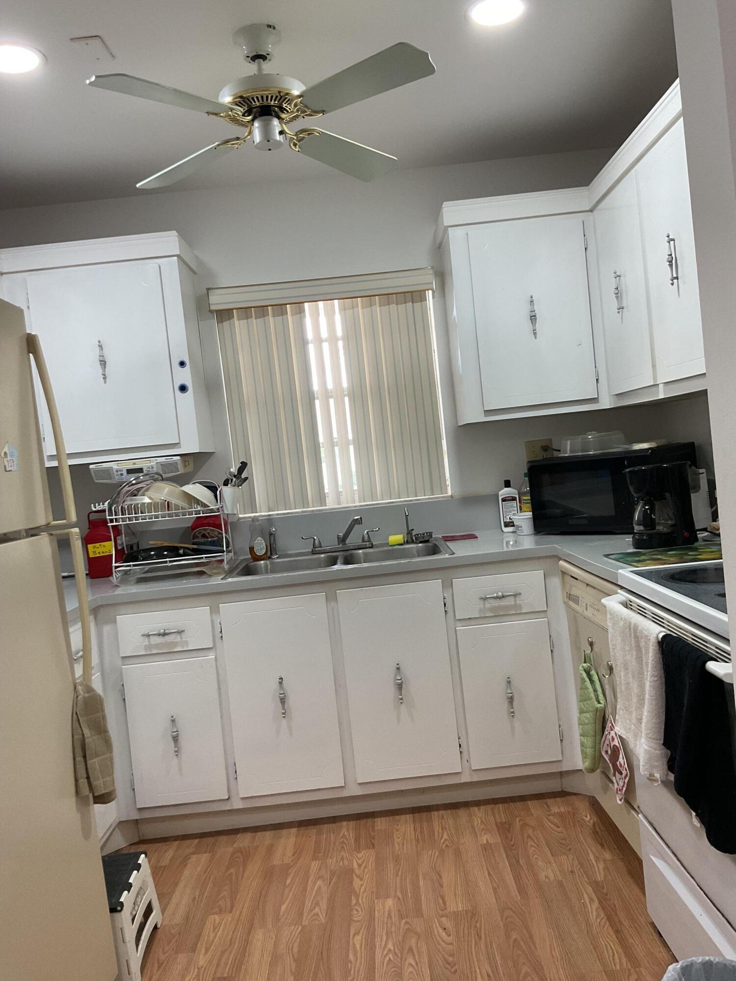 HIGH POINT OF DELRAY WEST CONDO SEC 1&2 - Residential