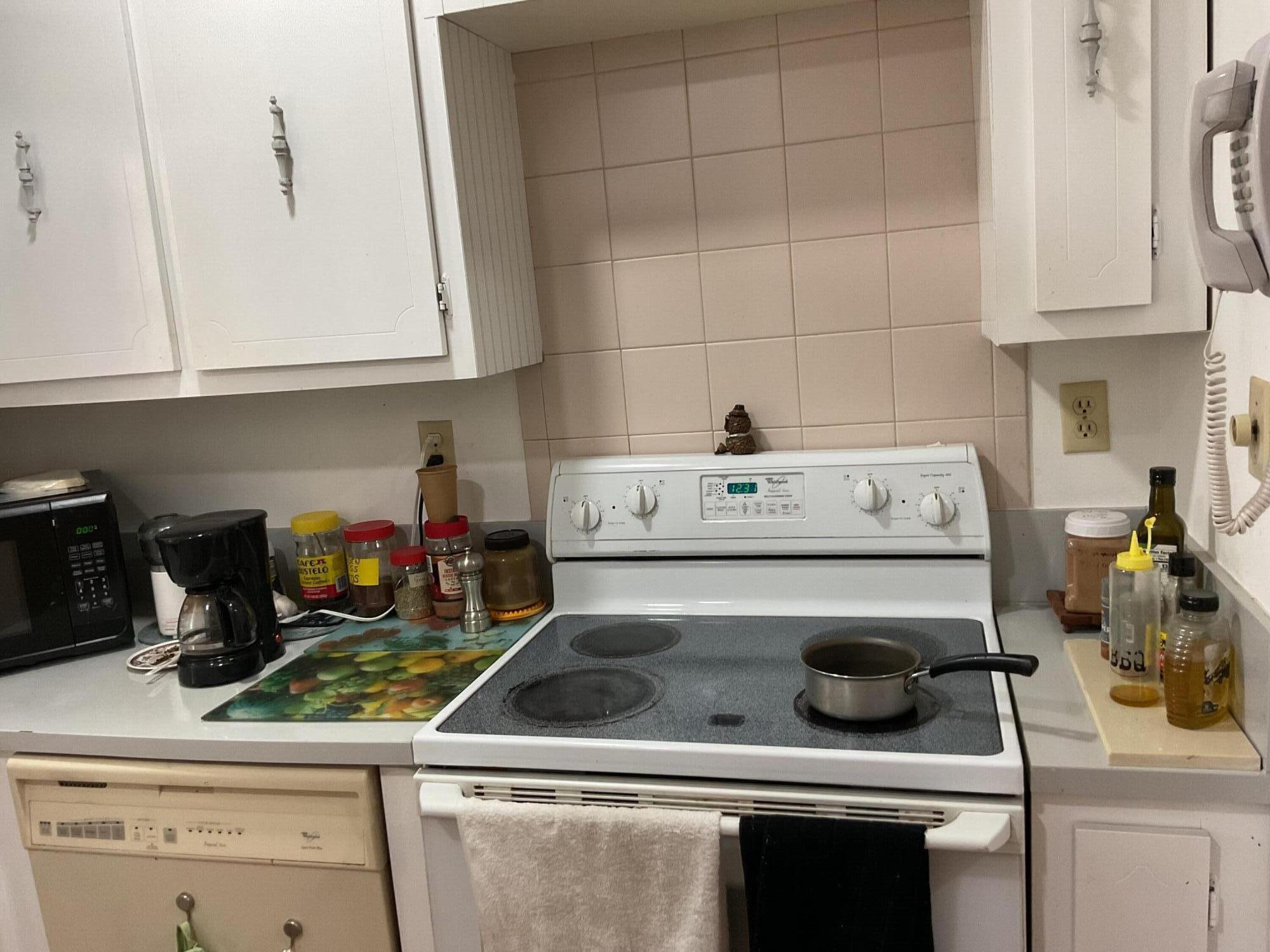 HIGH POINT OF DELRAY WEST CONDO SEC 1&2 - Residential