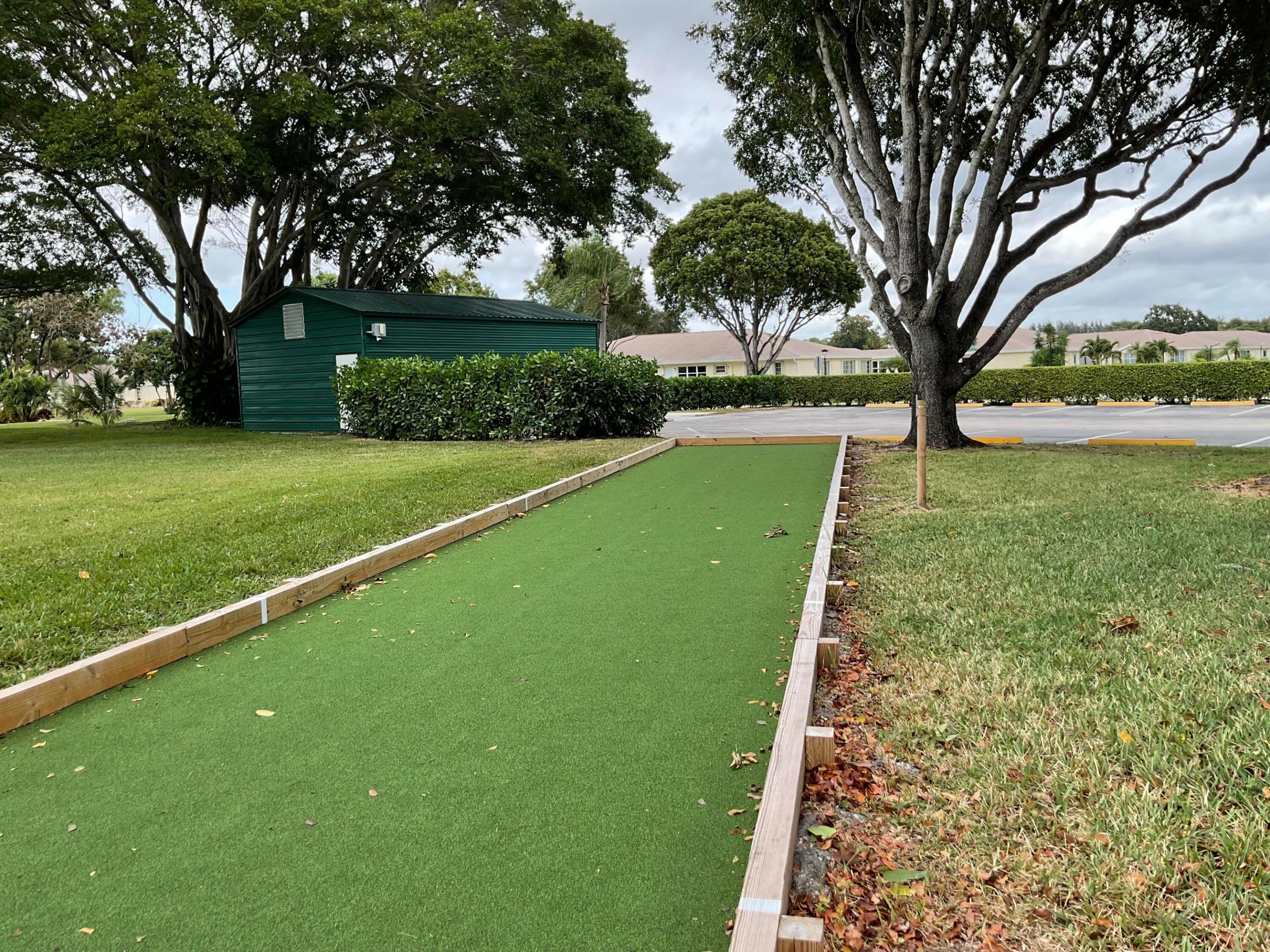 HIGH POINT OF DELRAY WEST CONDO SEC 1&2 - Residential