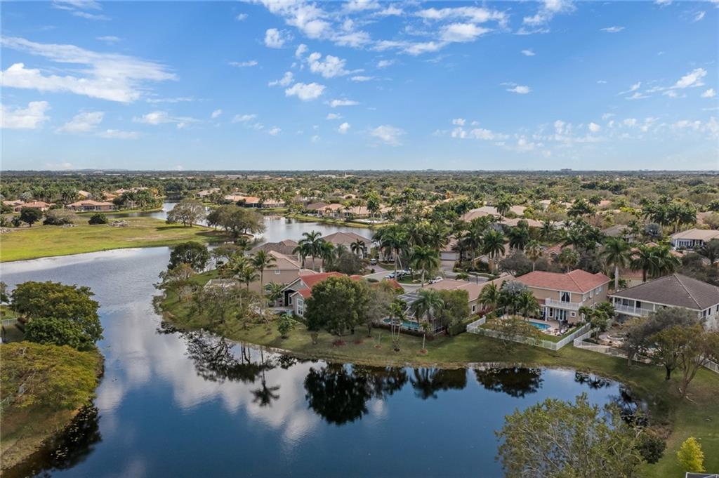 Heron Bay Three 159-41 B - Residential
