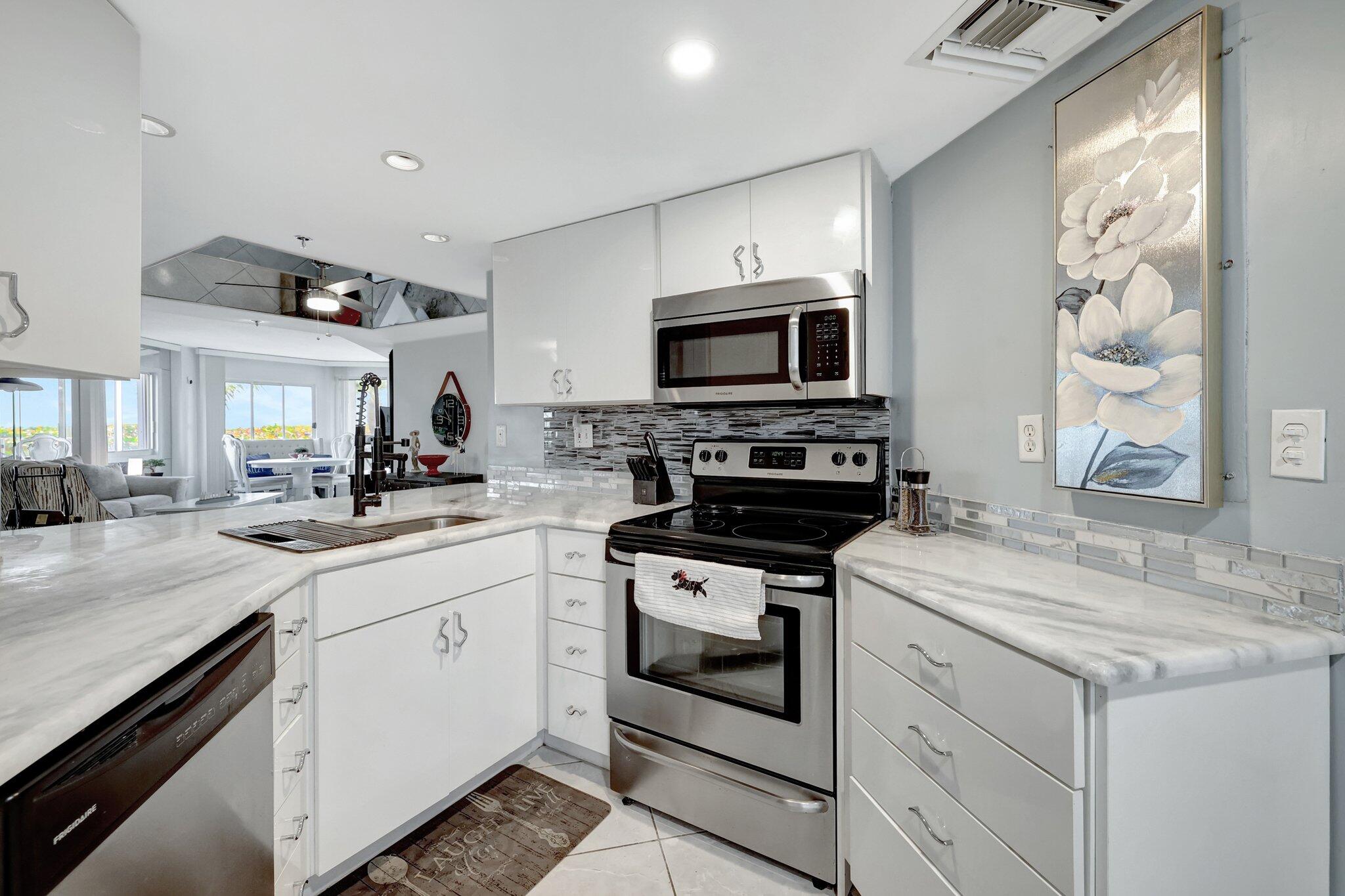 HIBISCUS BY THE SEA CONDOMINIUM - Residential Lease