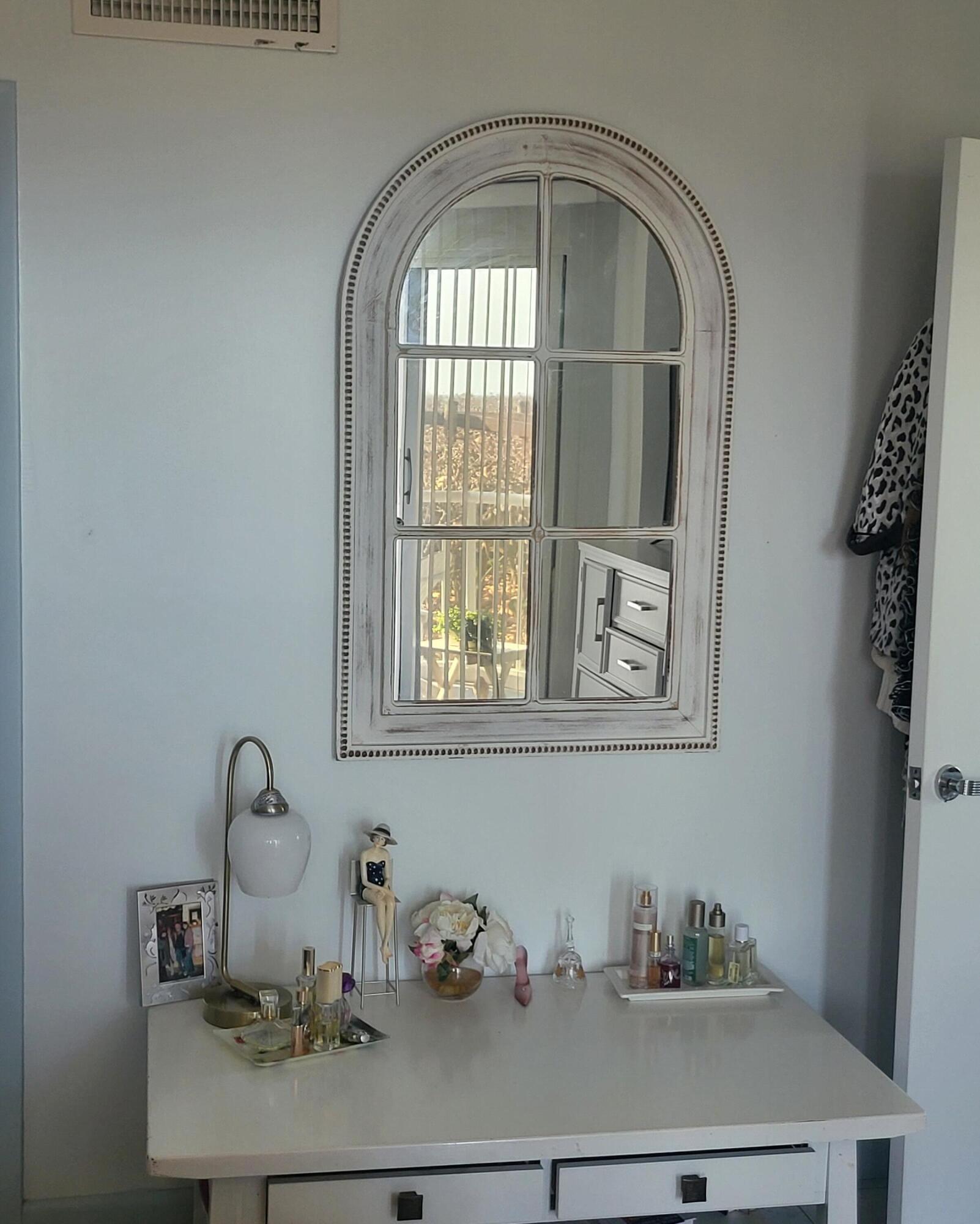 HIBISCUS BY THE SEA CONDOMINIUM - Residential Lease