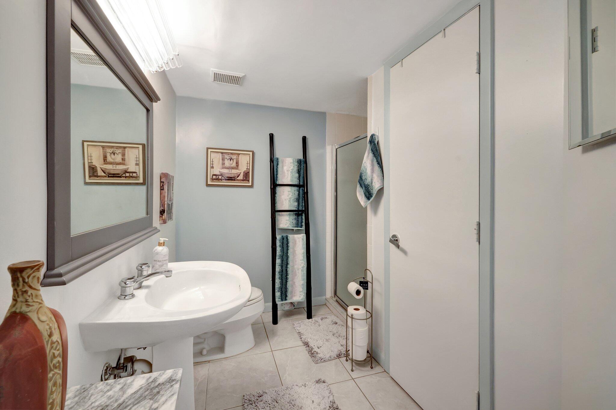 HIBISCUS BY THE SEA CONDOMINIUM - Residential Lease