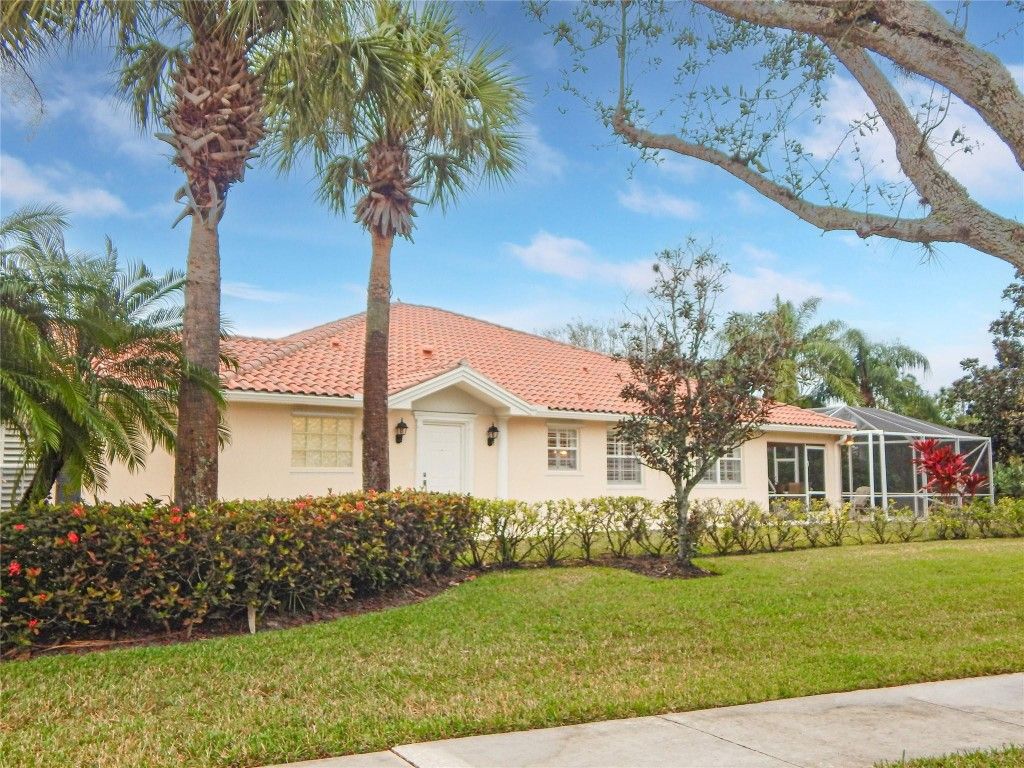 Photo of 8893 SE Retreat Drive #8893, Hobe Sound, FL 33455 (MLS # F10422810)