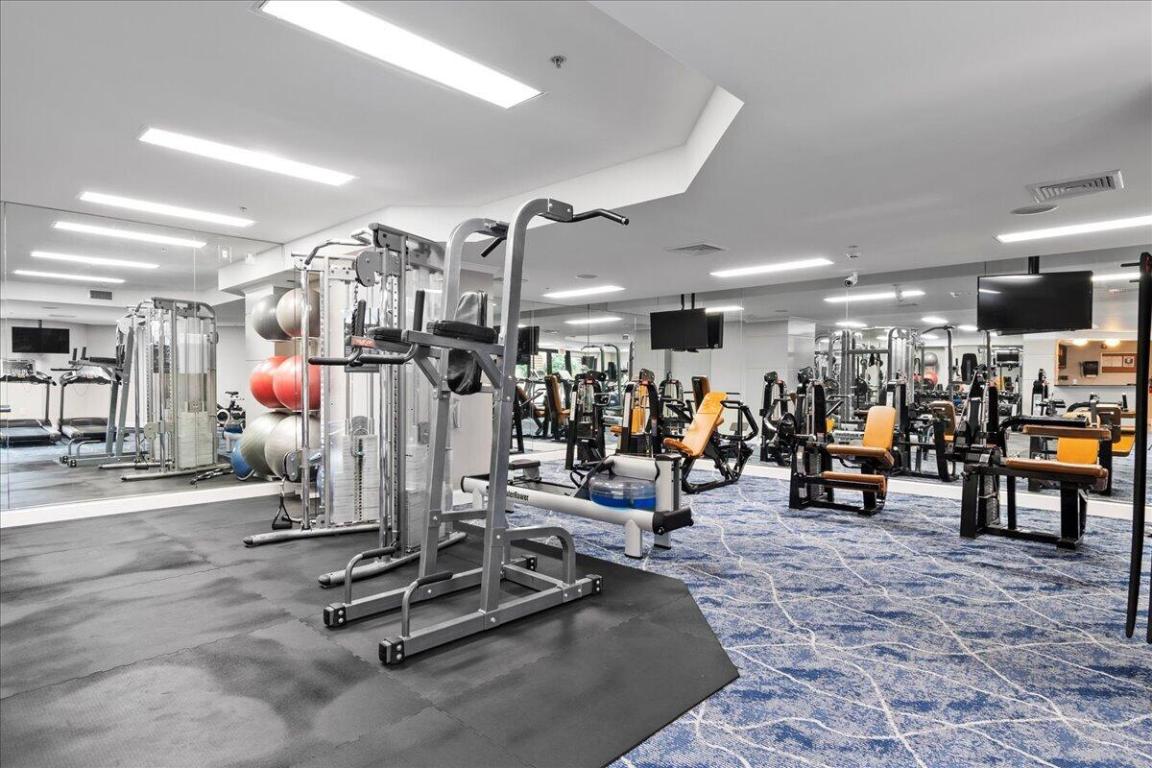 ONE CITY PLAZA CONDO - Residential