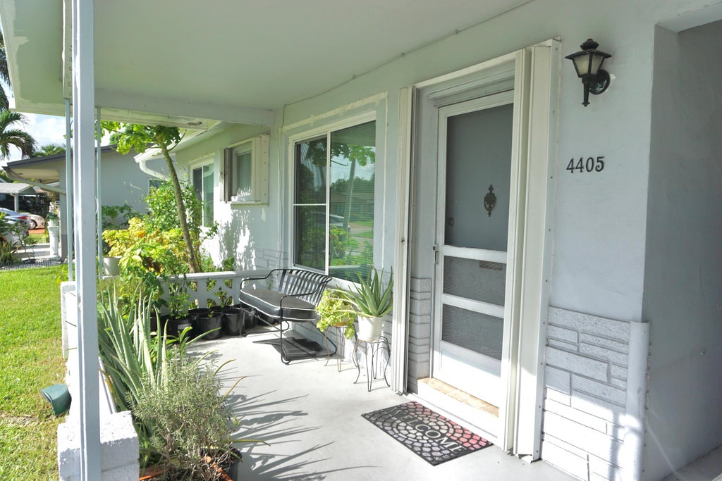 Photo of 4405 NW 48th Avenue, Tamarac, FL 33319 (MLS # B26068474)