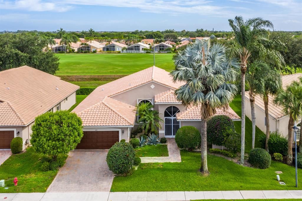 Photo of 6820 Chimere Terrace, Boynton Beach, FL 33437 (MLS # R10725588)