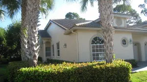 7070 Torrey Pnes Cir  