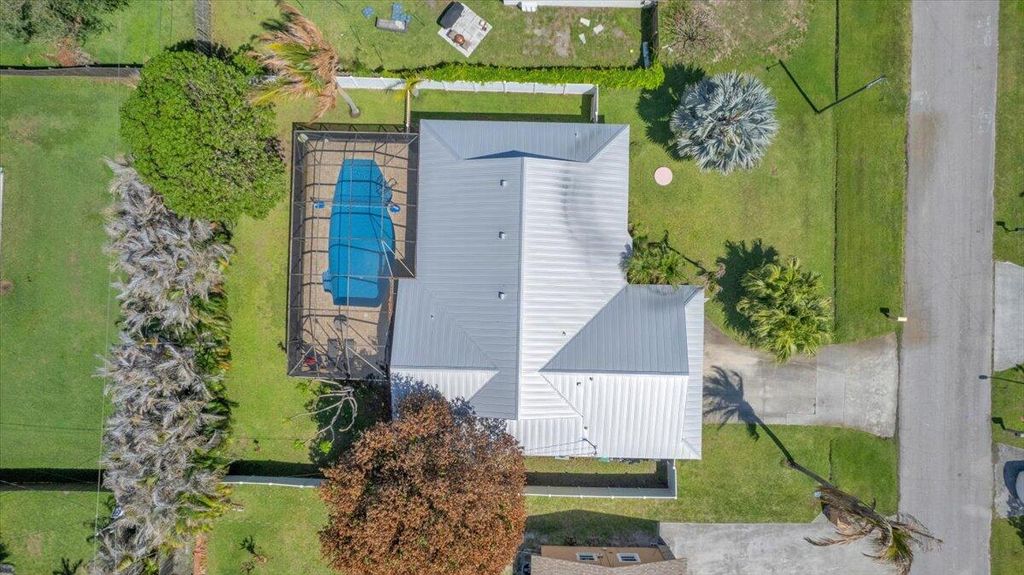 Photo of 148 SE Whitmore Drive, Port Saint Lucie, FL 34984 (MLS # B26019854)