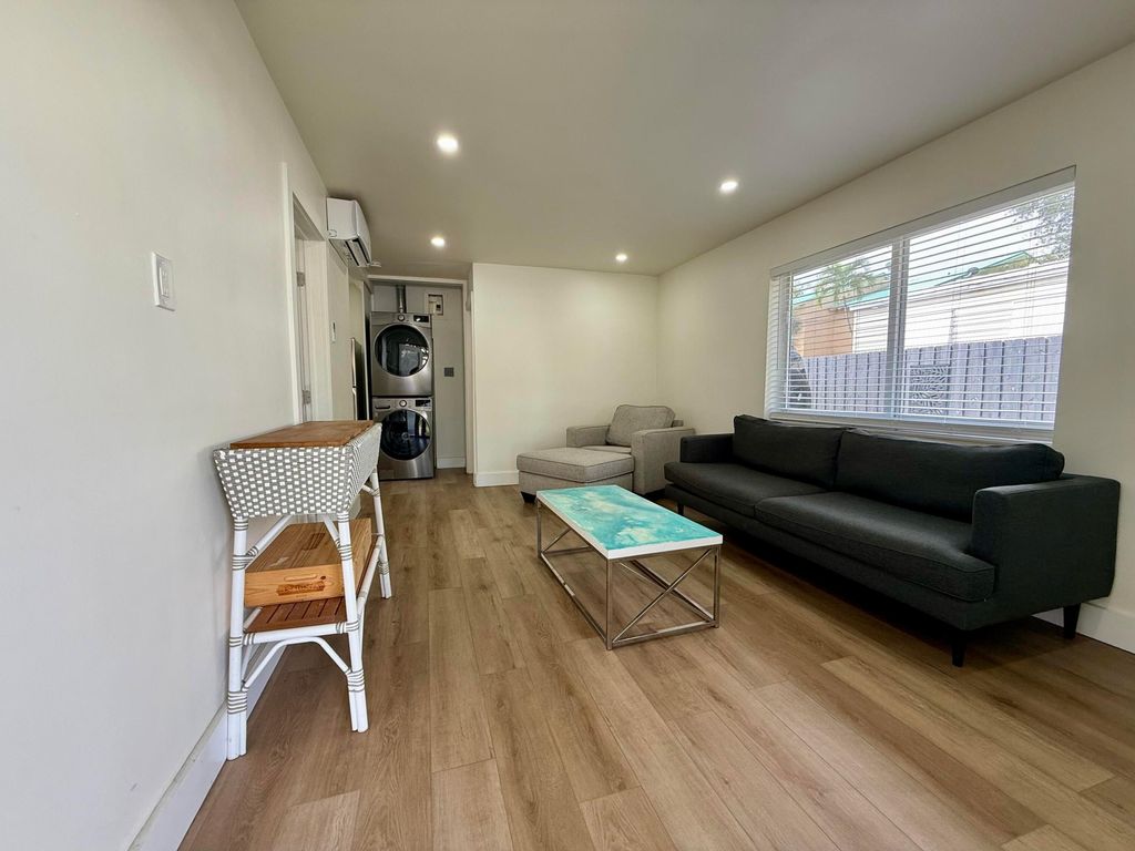 Photo of 820 SE 14th Street #1-2, Fort Lauderdale, FL 33316 (MLS # B26024012)