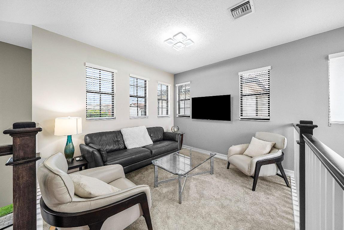 PALM MEADOWS ESTATES - Residential