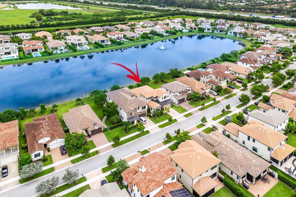 PALM MEADOWS ESTATES - Residential