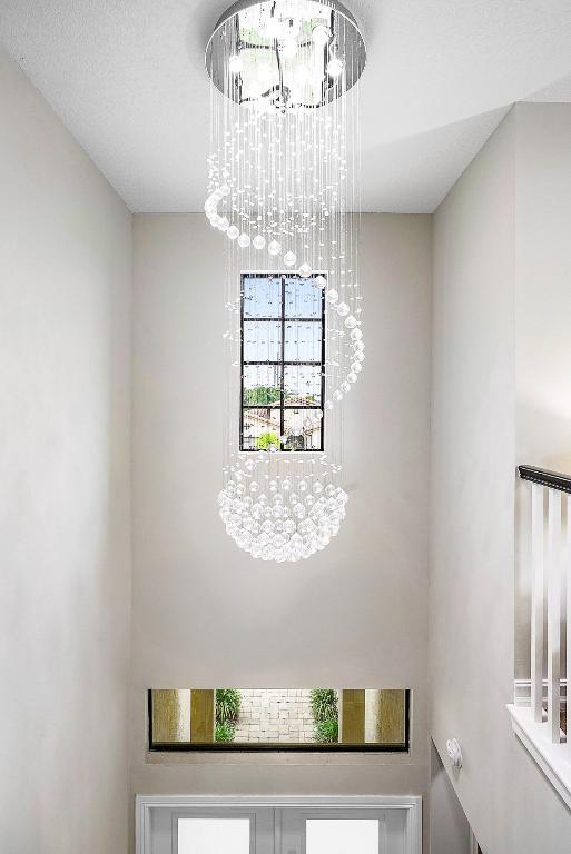 PALM MEADOWS ESTATES - Residential