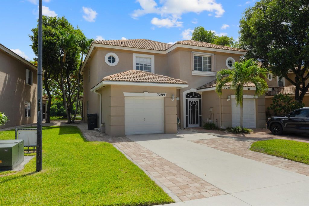 Photo of 7289 Smithbrooke Drive, Lake Worth, FL 33467 (MLS # R11109295)