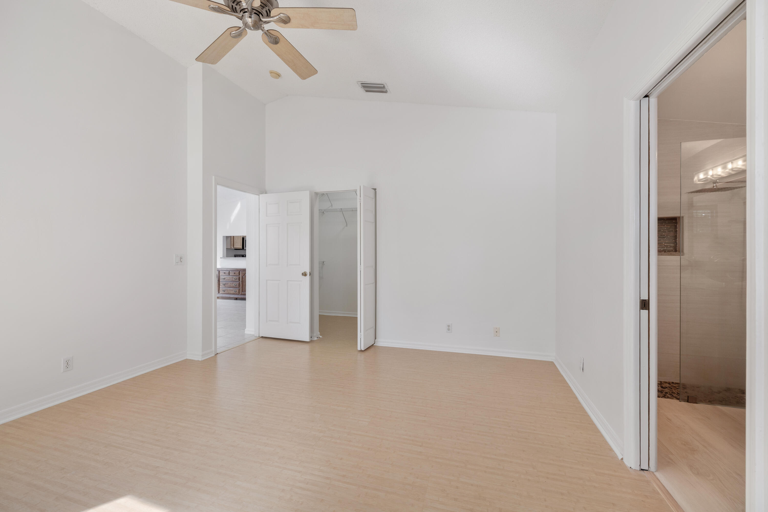 BANYAN TRAILS - Residential