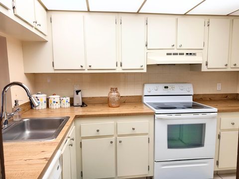 Tiny photo for 10059 Winding Lake Road #103, Sunrise, FL 33351 (MLS # B26017328)