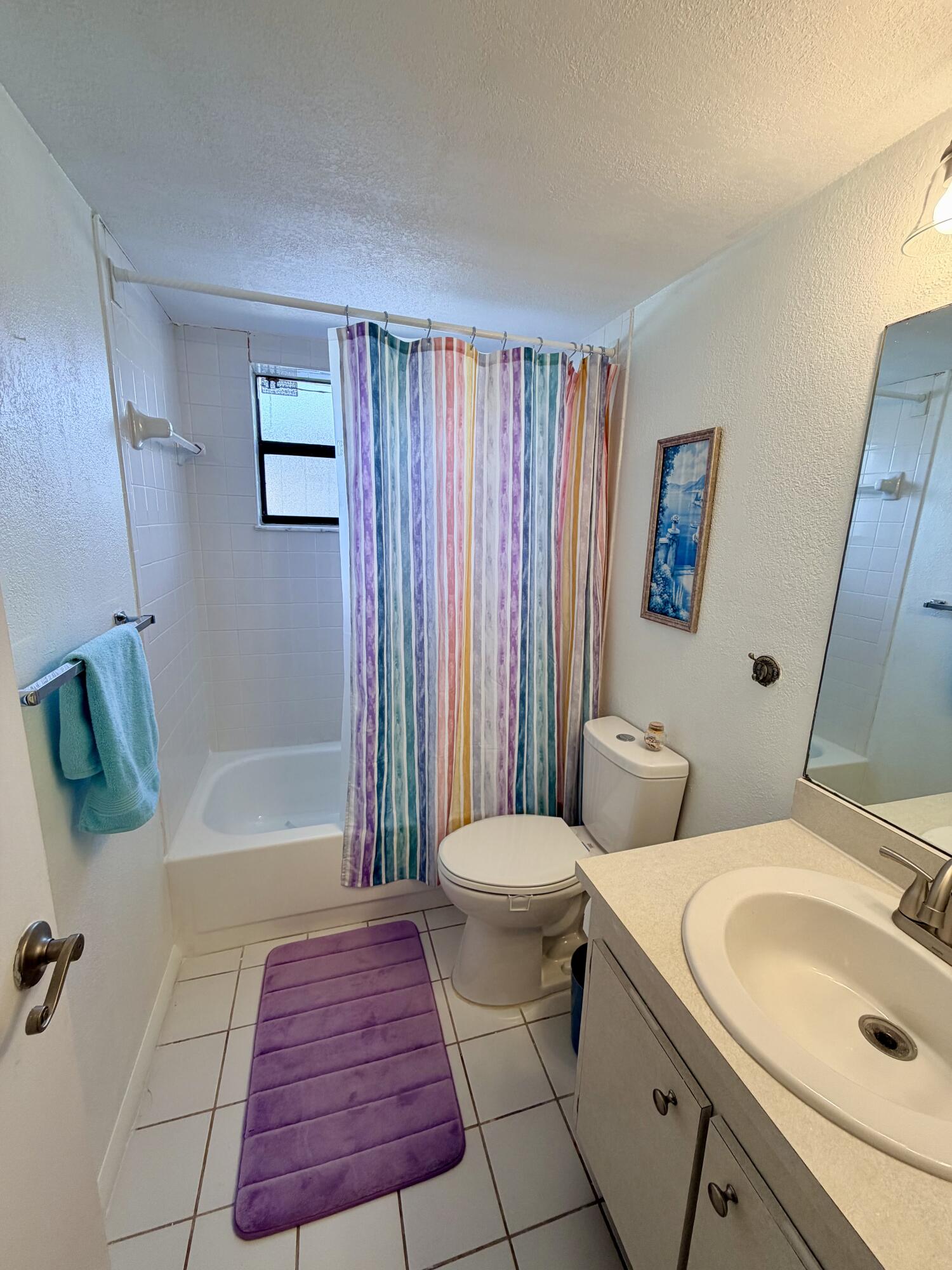 WINDING LAKE AT WELLEBY CONDO - Residential