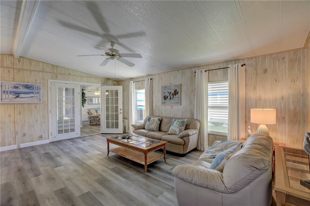 BAREFOOT BAY UNIT 1 - Residential