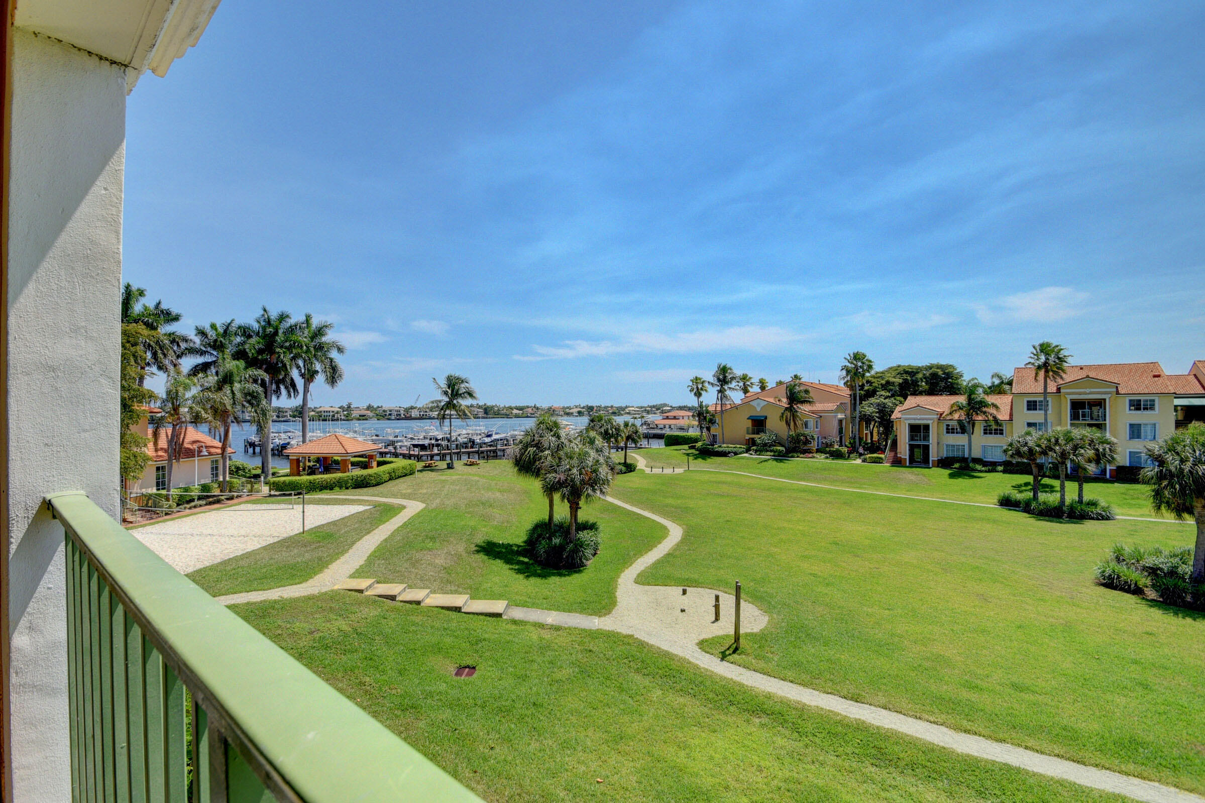 YACHT CLUB ON THE INTRACOASTAL CONDO - Residential Lease