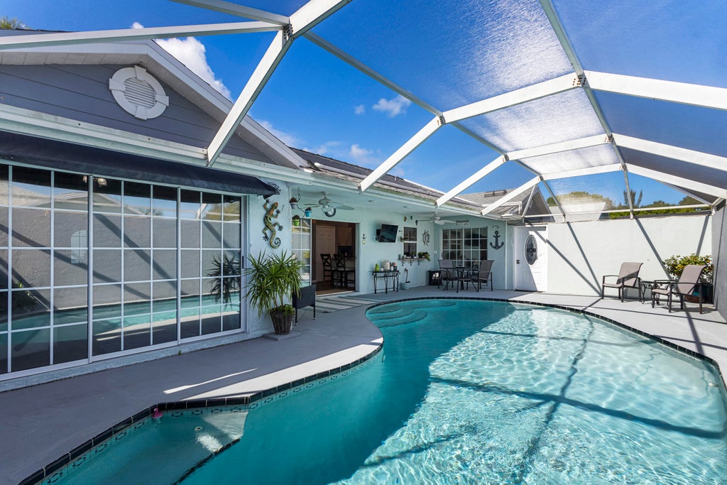 Photo of 6816 Wadsworth Terrace, Port Saint Lucie, FL 34952 (MLS # R10962555)