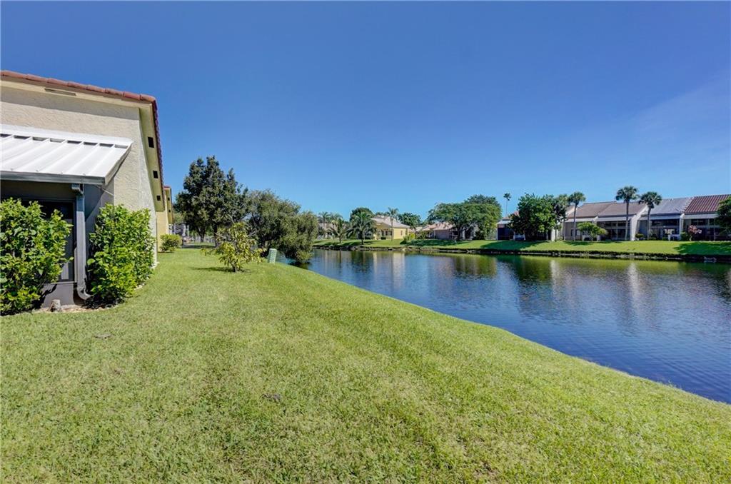 Coquina Lakes 105-22 B - Residential