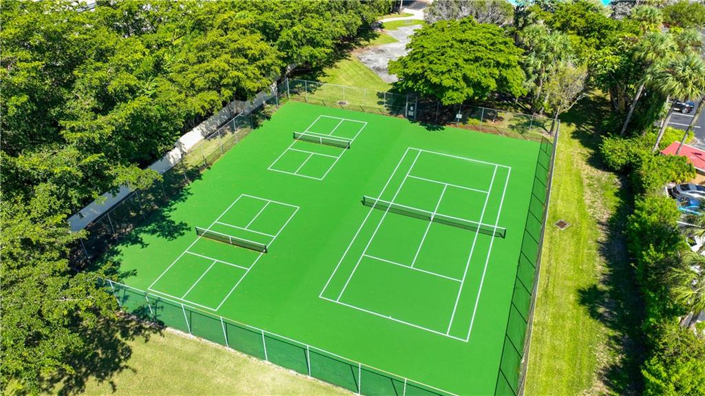 Coquina Lakes 105-22 B - Residential