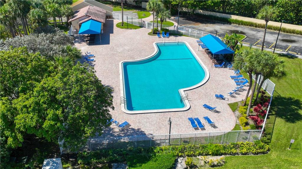 Coquina Lakes 105-22 B - Residential