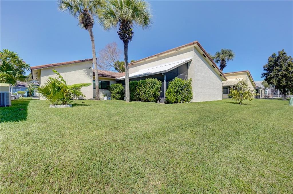 Coquina Lakes 105-22 B - Residential