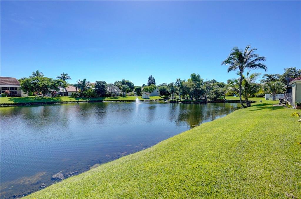 Coquina Lakes 105-22 B - Residential