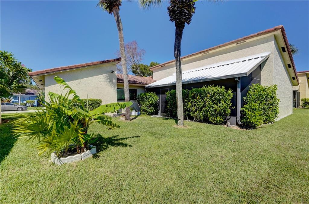 Coquina Lakes 105-22 B - Residential