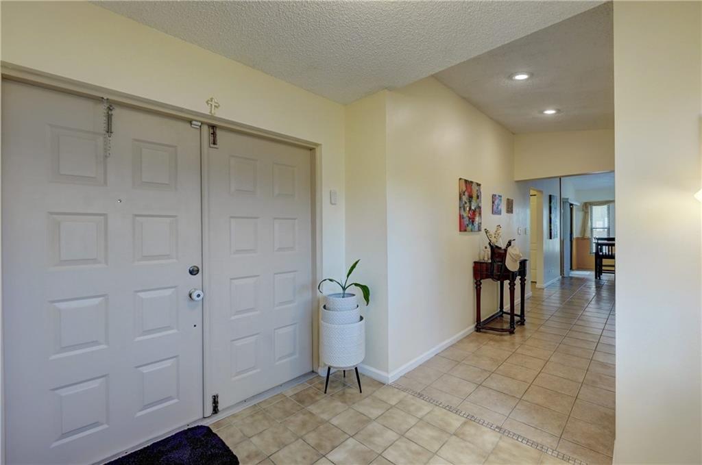 Coquina Lakes 105-22 B - Residential