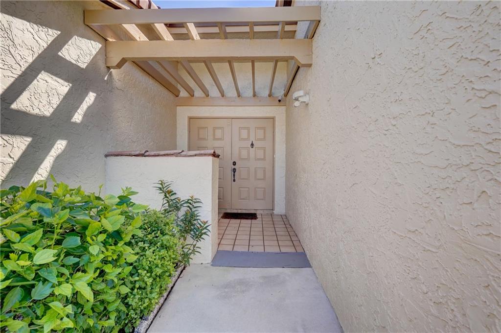 Coquina Lakes 105-22 B - Residential