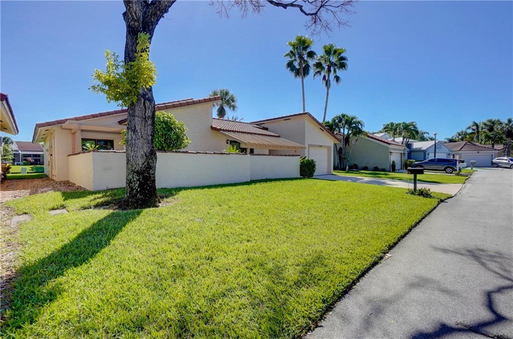 Coquina Lakes 105-22 B - Residential