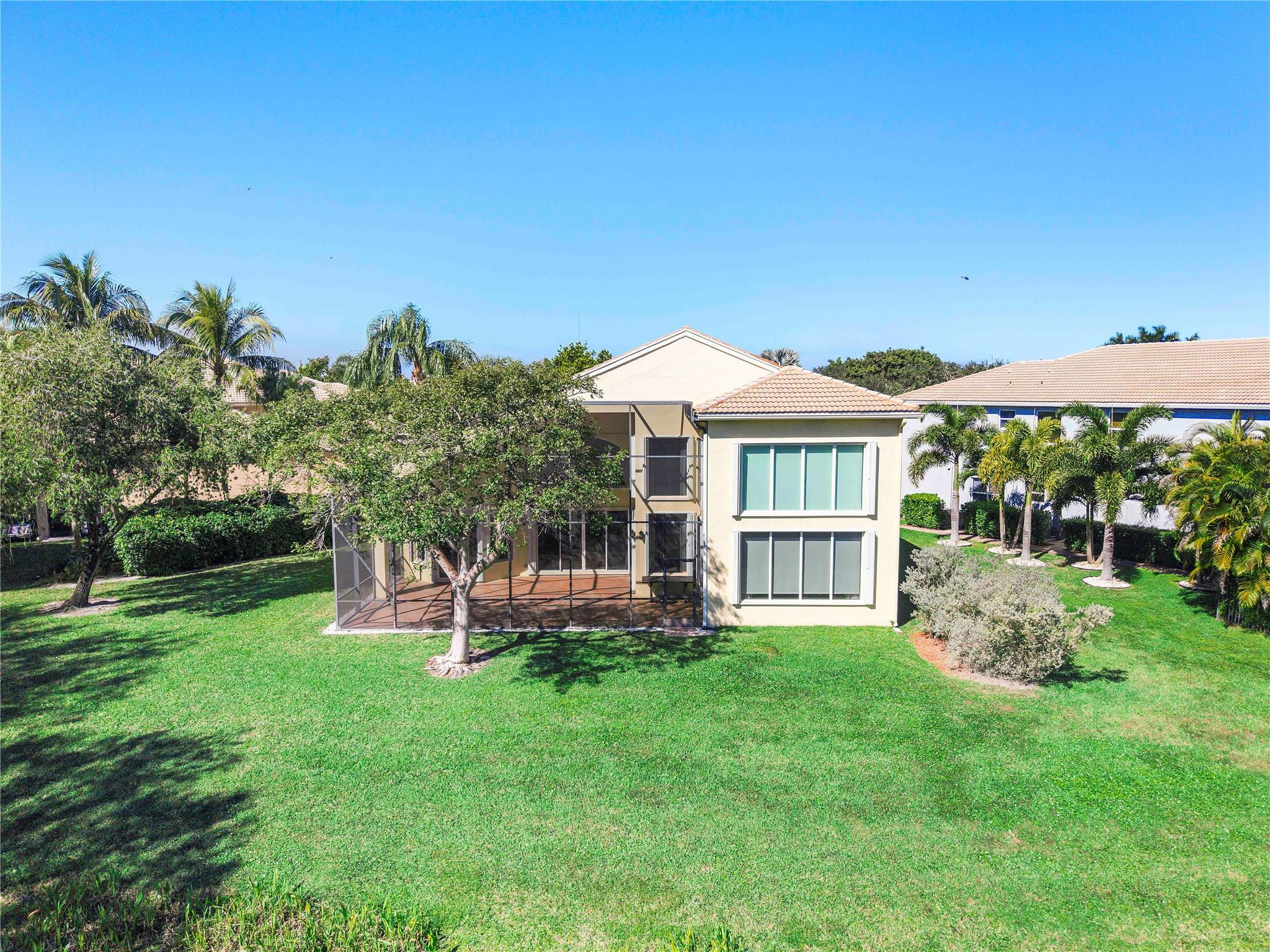 VALENCIA SHORES - Residential