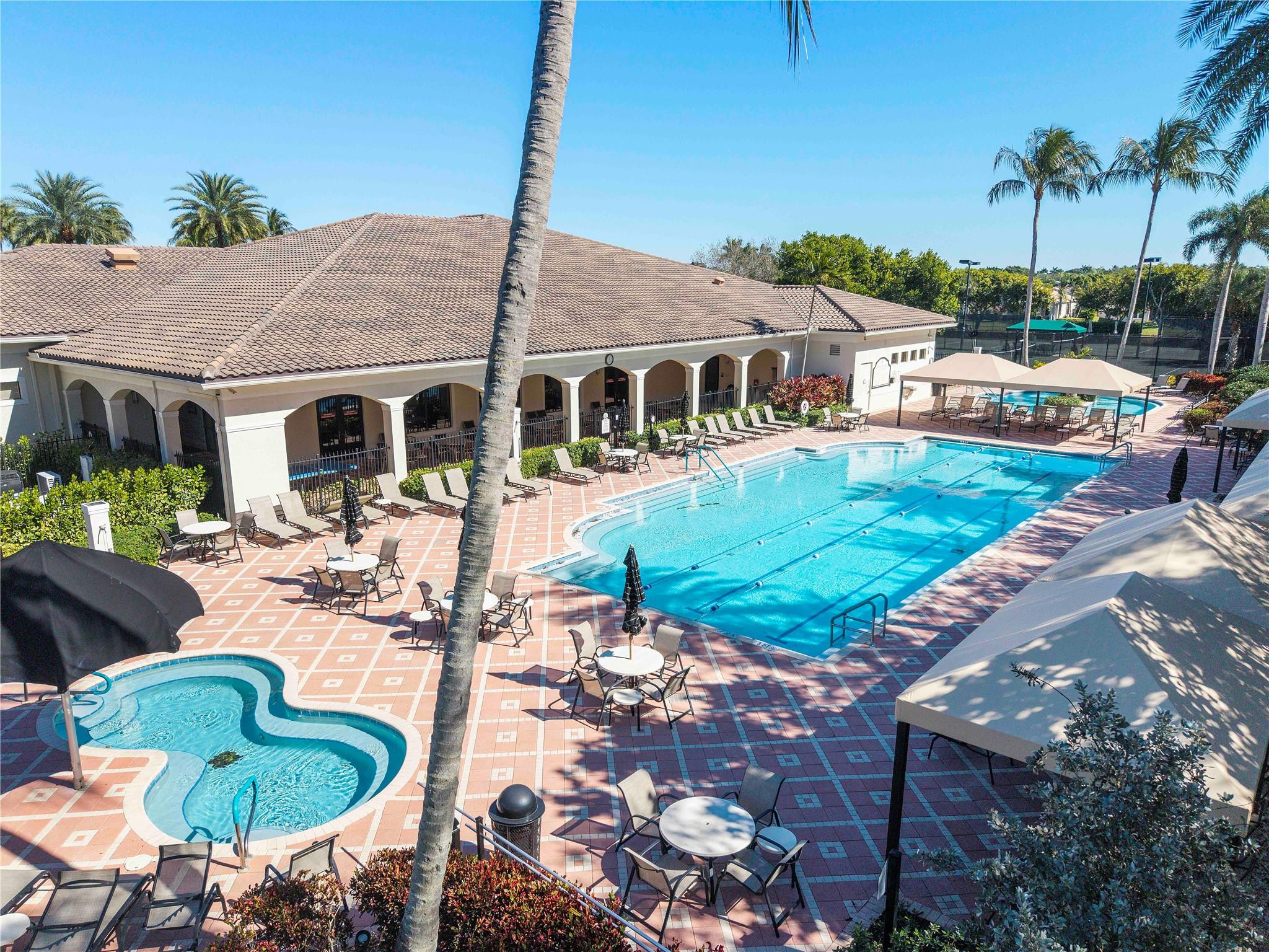 VALENCIA SHORES - Residential