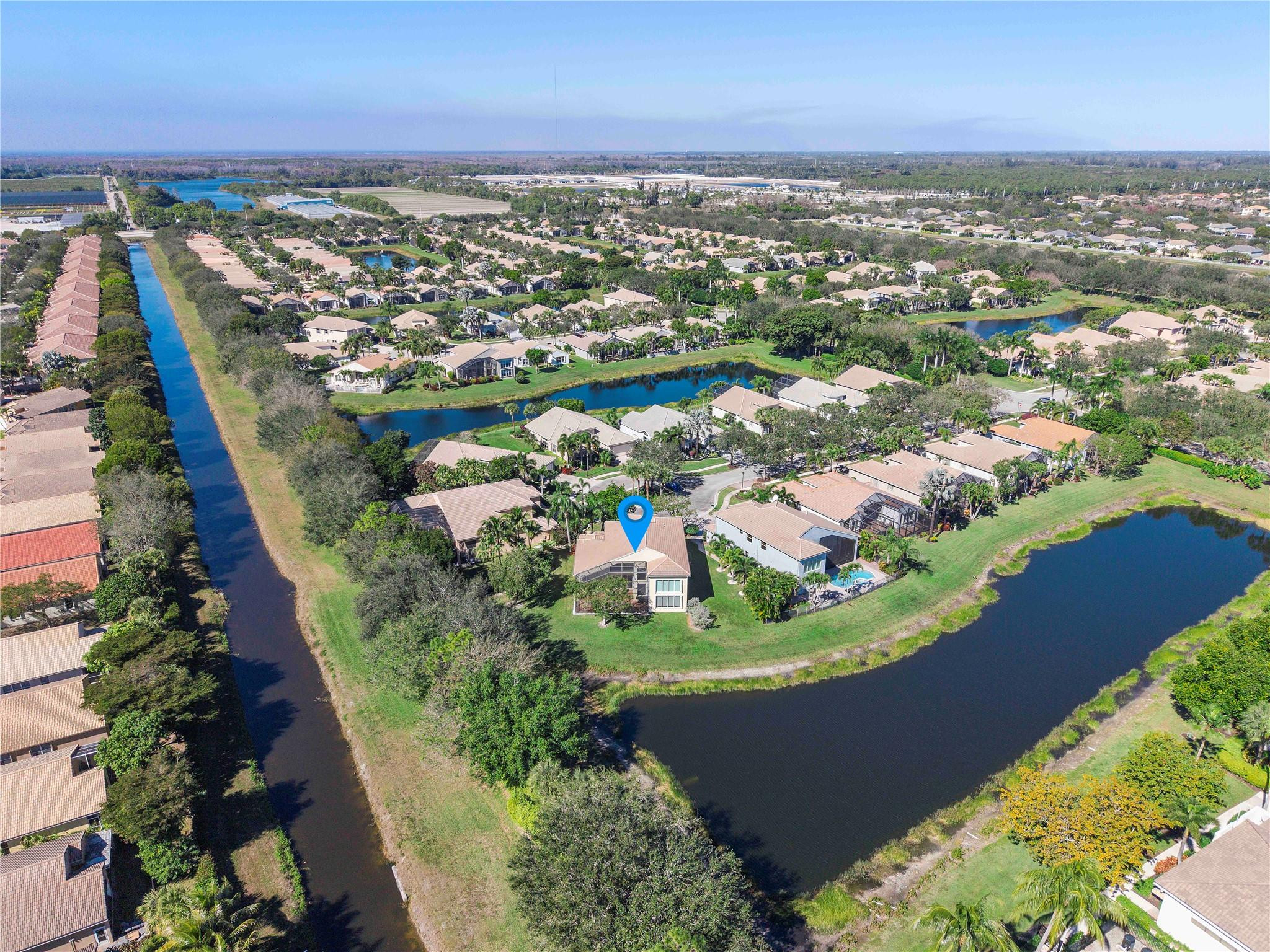 VALENCIA SHORES - Residential