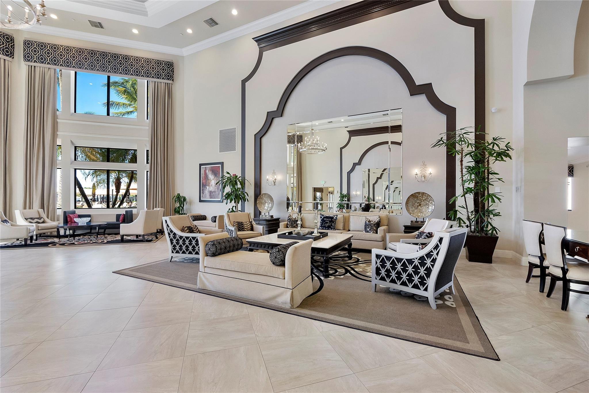 VALENCIA SHORES - Residential