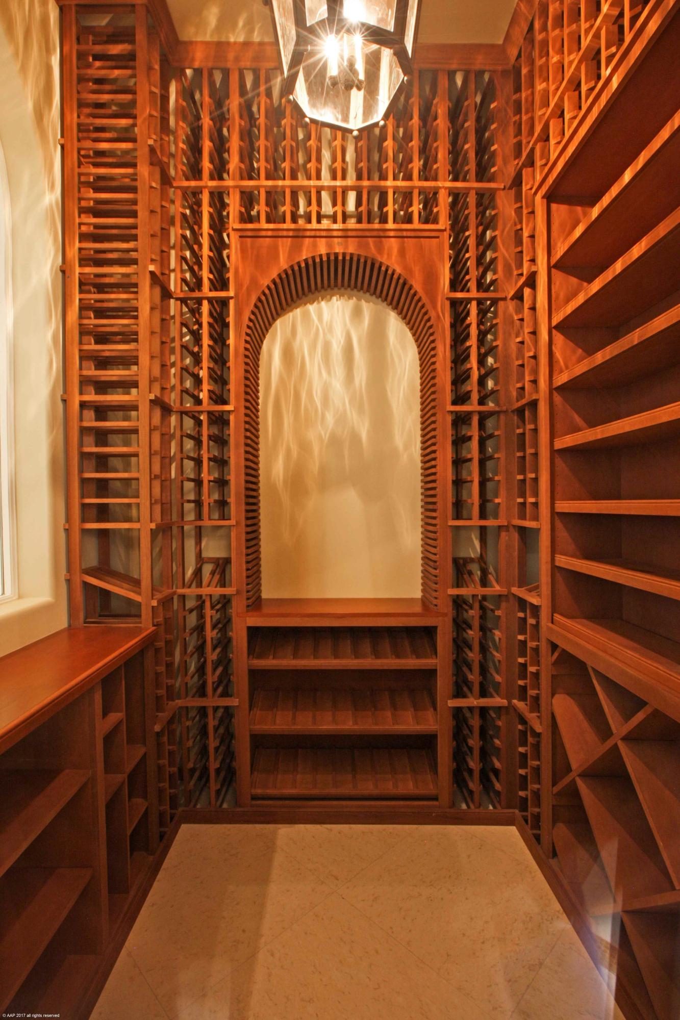 OLD PALM - Residential