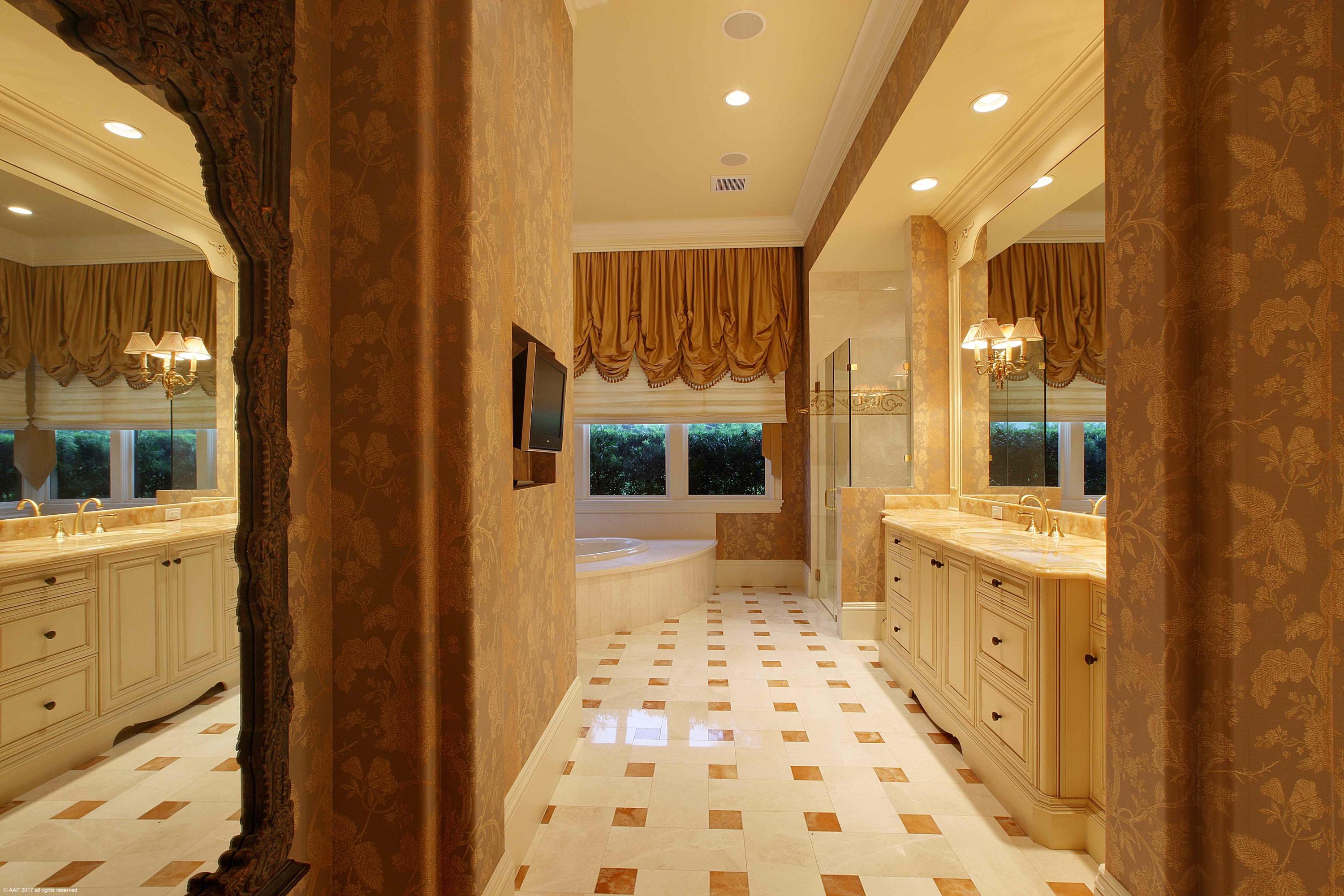 OLD PALM - Residential