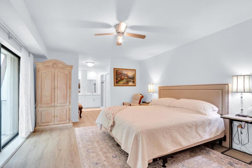 Photo of 2105 21st Lane, Palm Beach Gardens, FL 33418 (MLS # R10986582)