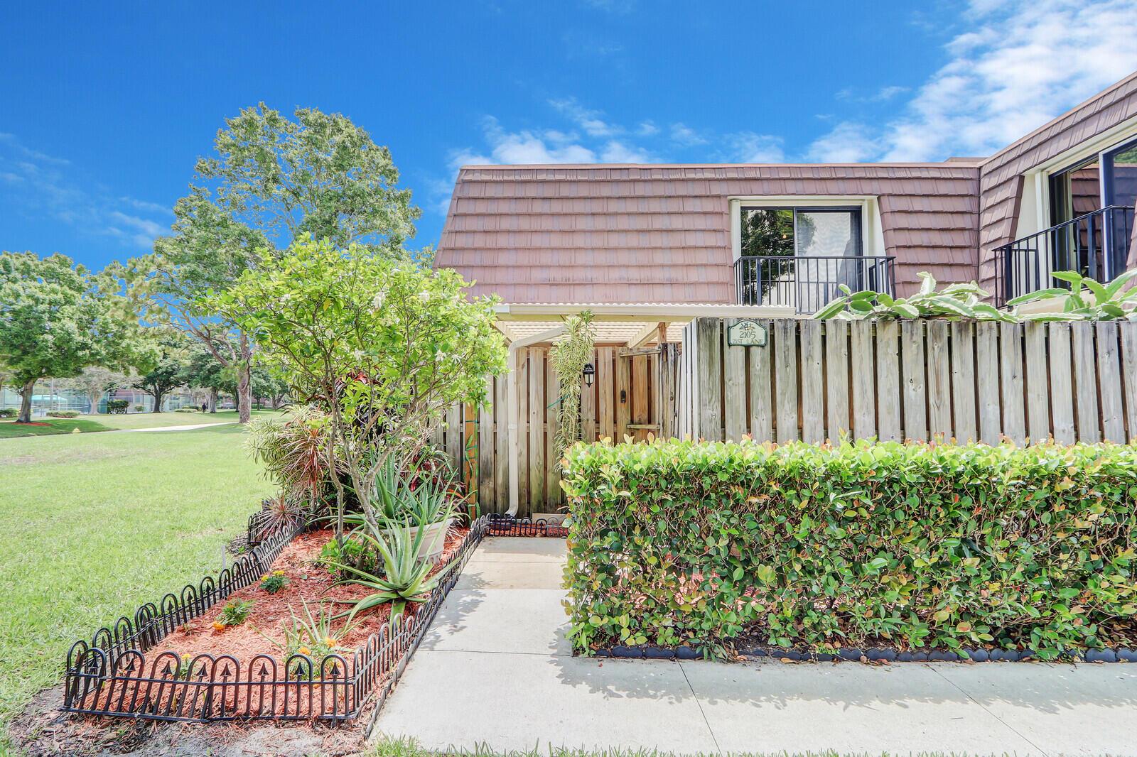 View Palm Beach Gardens, FL 33418 townhome